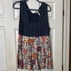 Floral Sleeveless Matilda Jane tunic size XL